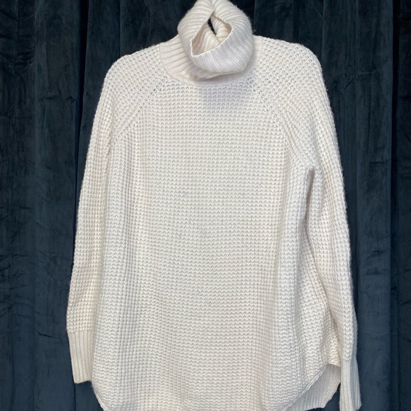 Hatch Maternity Waffle Knit Turtleneck Sweater Ivory Cream Size 0/S - Picture 4 of 5